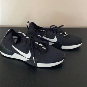 Women’s Nike sneakers